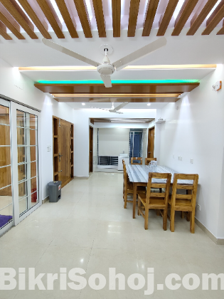 Furnished 3 BHK Apartment Rent in Bashundhara R/A